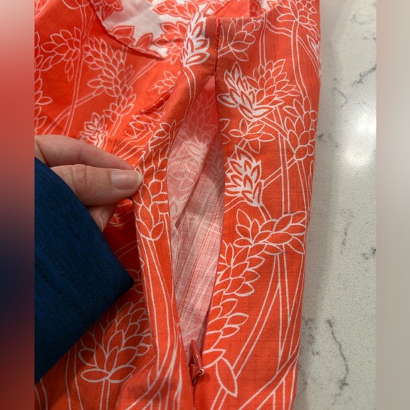 Tori Richard Women’s Floral Print Sleeveless Blouse Size 4 - Picture 4 of 6